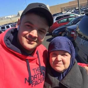 Meet your Posher, Hassan